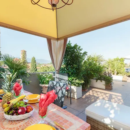 Casa Stella, A Superb 2 Bedrooms And Terrace Apartment Lucca