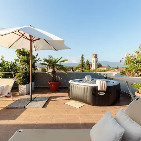 Casa Stella, A Superb 2 Bedrooms And Terrace Apartment *